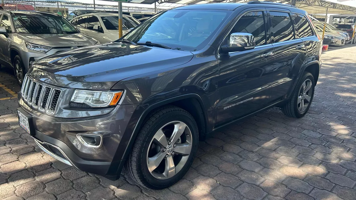 Jeep Grand Cherokee 3.6 Limited Lujo V8 4x2 At 2015
